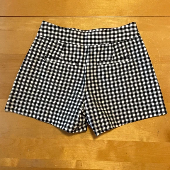 GAP Retro Checkered Shorts - Size 4 - Picture 3 of 8